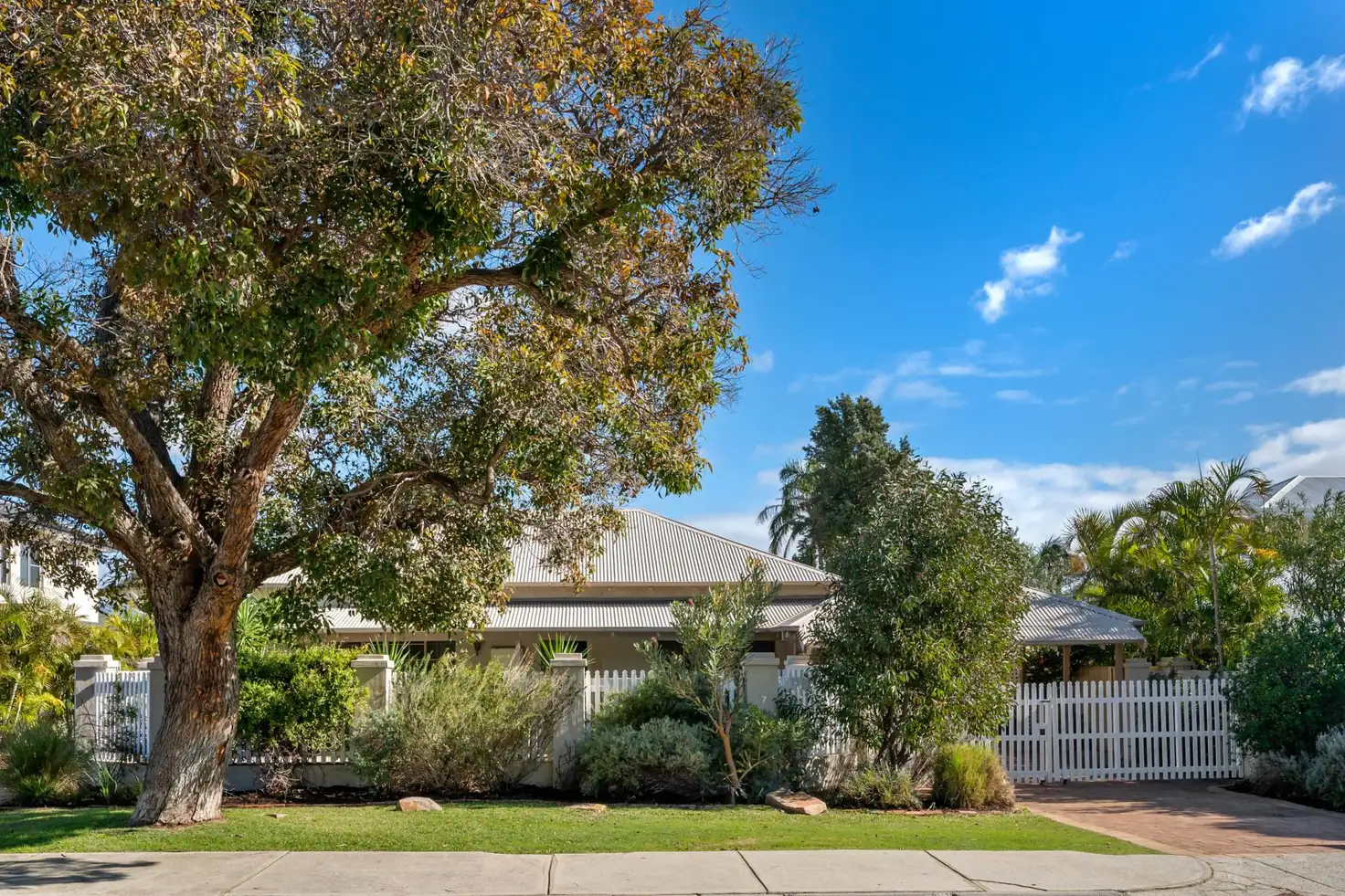 Main view of Homely house listing, 7 McCallum Crescent, Ardross WA 6153