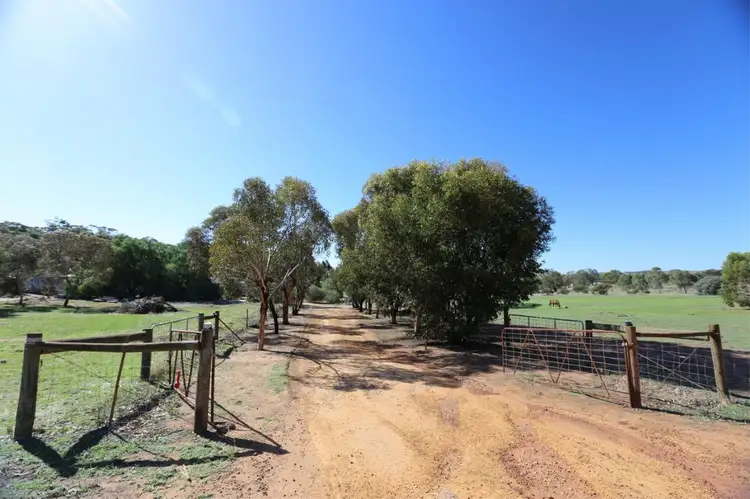 Sixth view of Homely house listing, 14 Wicklow Road, Dumbarton, Toodyay WA 6566