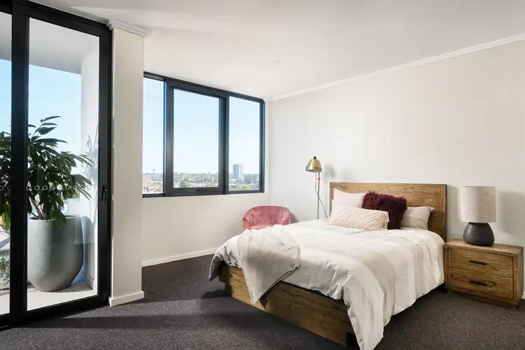 503/8 Henley Street, Como WA 6152