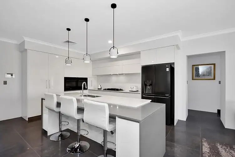 Second view of Homely house listing, 32 Putley Road, The Vines WA 6069