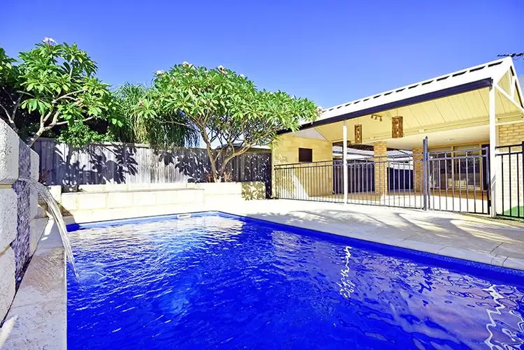 71 Vaucluse Crescent, Ellenbrook WA 6069