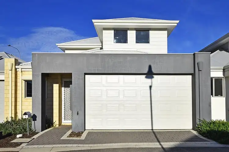 4/5 Isoodon Street, Dayton WA 6055