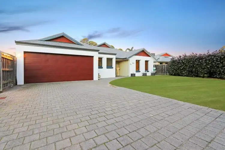 60 Chatsworth Drive, Erskine WA 6210