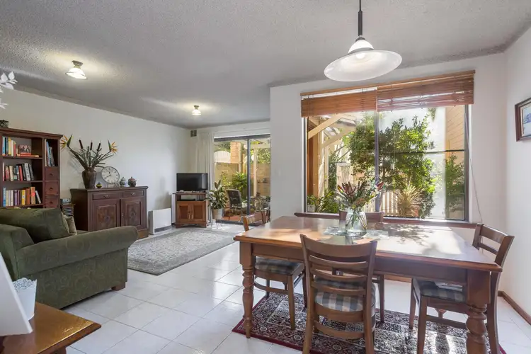 8/12 Mount Street, Claremont WA 6010