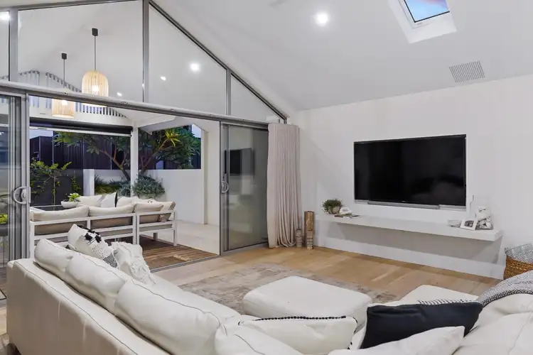 Sixth view of Homely house listing, 119a Grand Promenade, Doubleview WA 6018