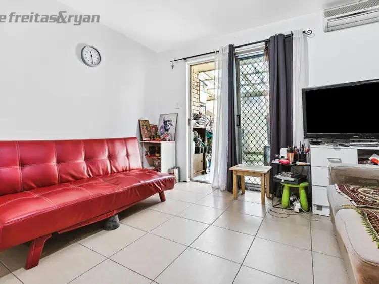 16C/305 Harborne Street, Glendalough WA 6016