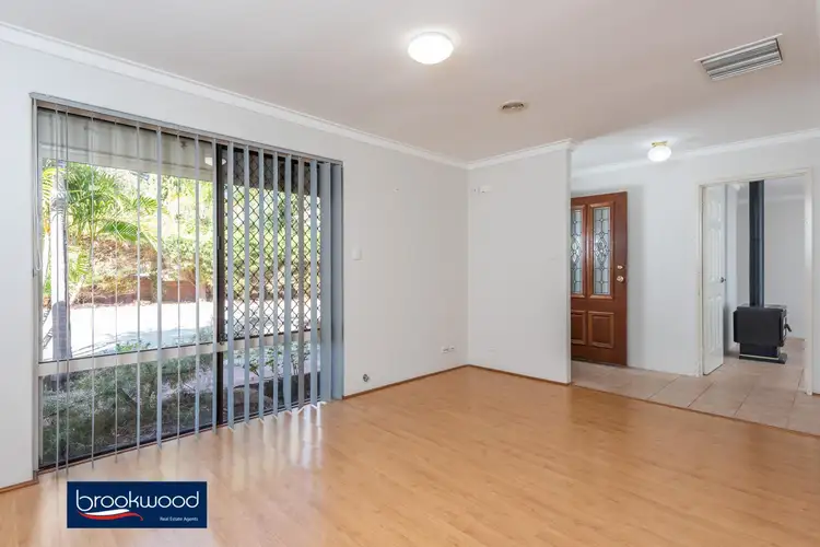 Seventh view of Homely house listing, 5 Crossway, Swan View WA 6056