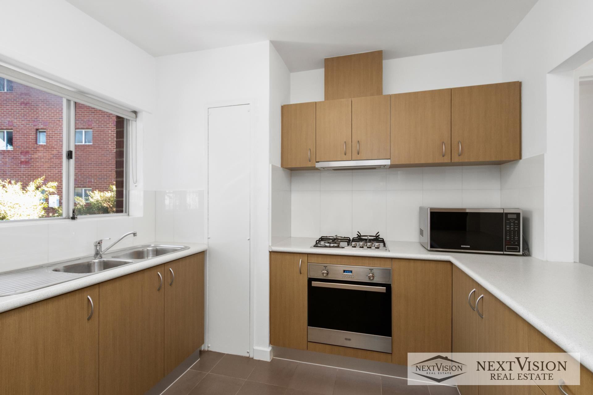 Fourth view of Homely apartment listing, 17/15 Rosalind Way, Coolbellup WA 6163