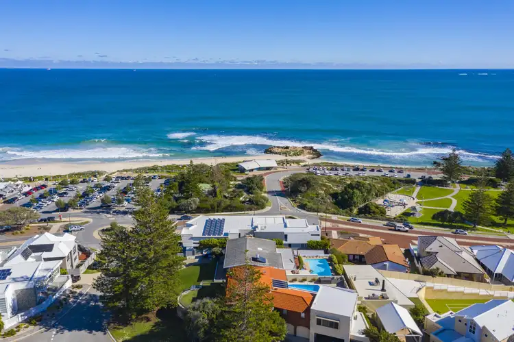 Second view of Homely house listing, 11 King Albert Road, Trigg WA 6029
