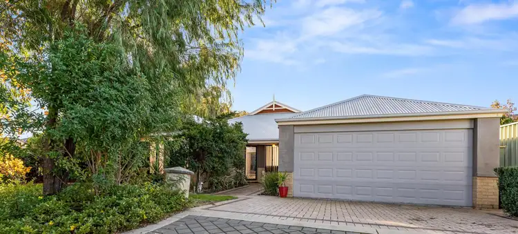 Main view of Homely house listing, 4 Yengo Mews, Aubin Grove WA 6164