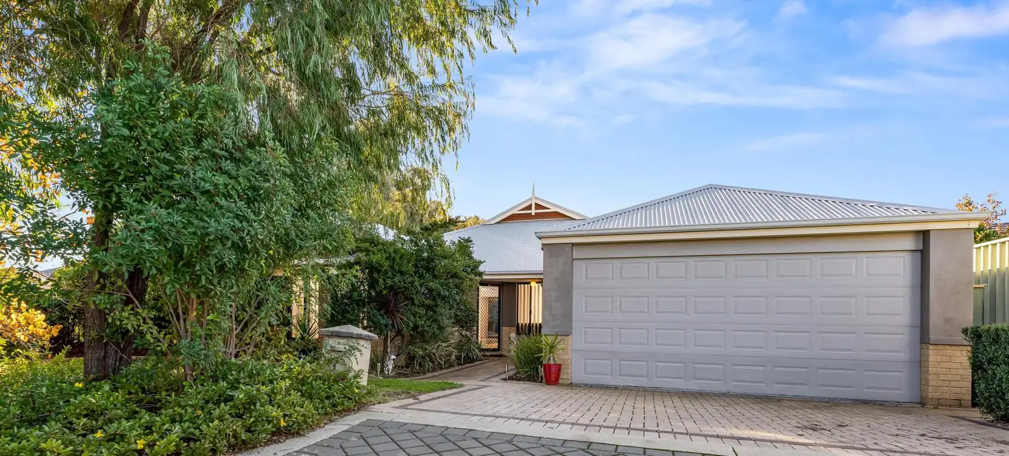 Main view of Homely house listing, 4 Yengo Mews, Aubin Grove WA 6164
