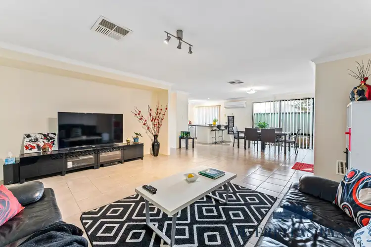 Sixth view of Homely house listing, 4 Yengo Mews, Aubin Grove WA 6164