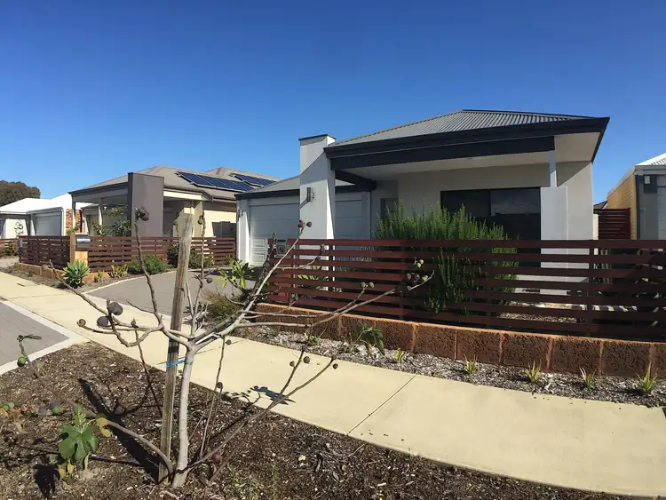 Second view of Homely house listing, 54 Strathclyde Circuit, Champion Lakes WA 6111