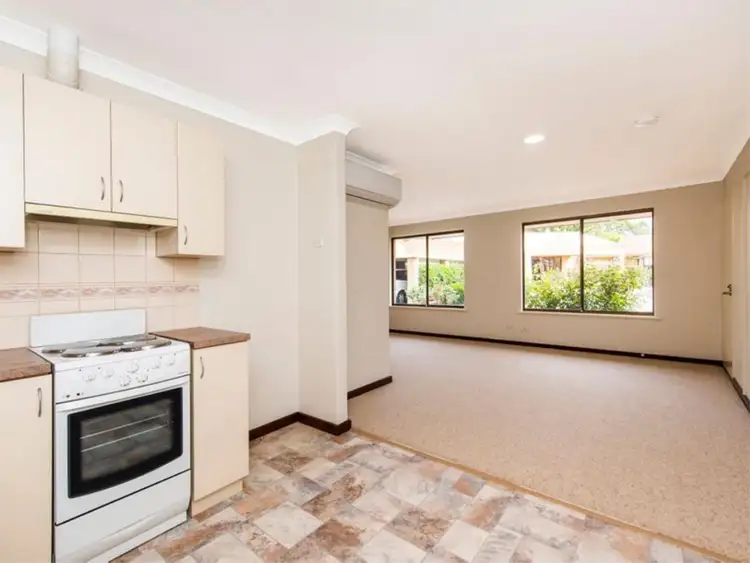 Seventh view of Homely villa listing, 6/86 Mills Road West, Martin WA 6110
