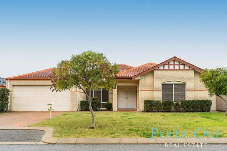 21 Charnley Bend, Success WA 6164