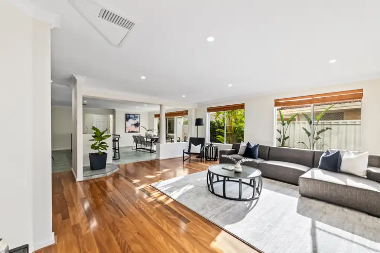 9 Mackerel Court, Sorrento WA 6020