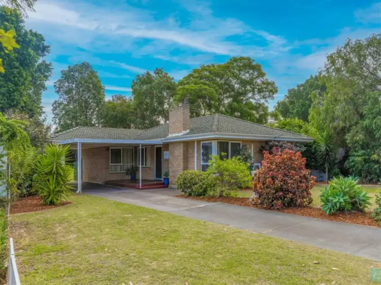 208 Erindale Road, Hamersley WA 6022