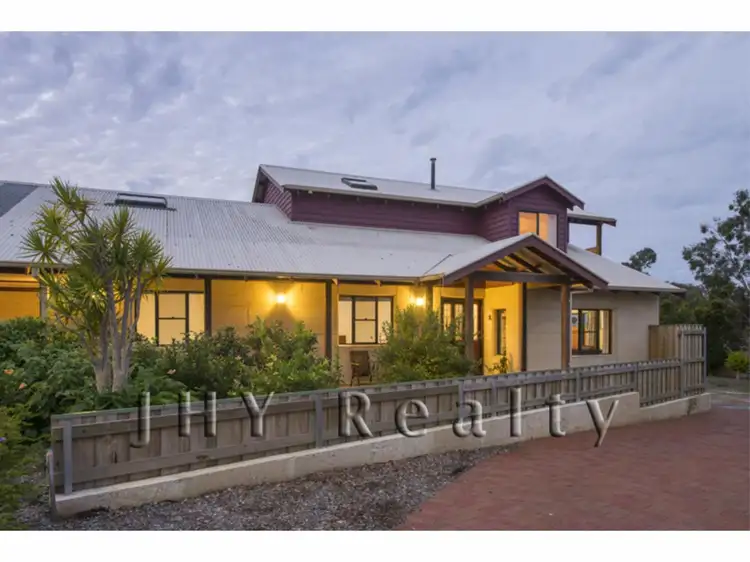 2/18 Toddy Place, Dunsborough WA 6281