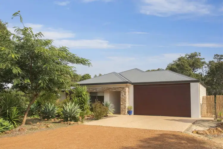 15 Honeytree Grove, Cowaramup WA 6284