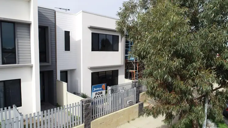 102 Thundelarra Drive, Golden Bay WA 6174