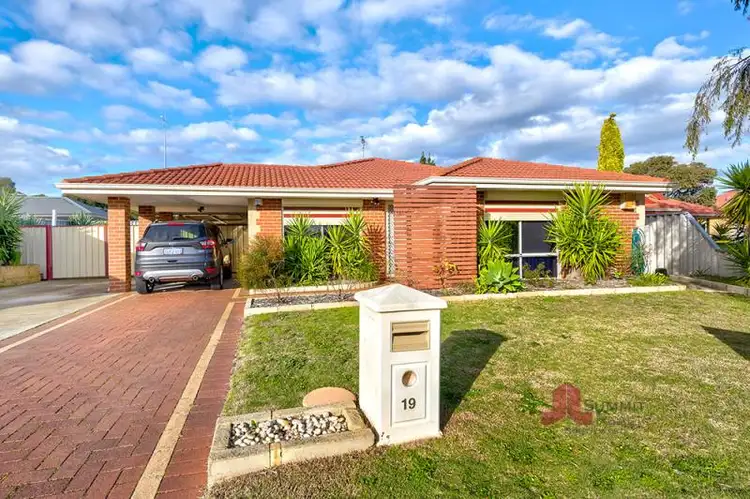 19 Borya Bend, Glen Iris WA 6230