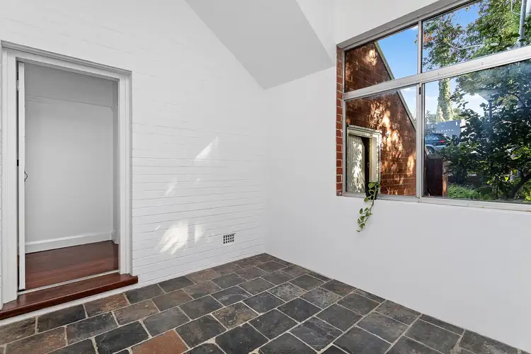 Fifth view of Homely apartment listing, 5/60 Broadway, Crawley WA 6009