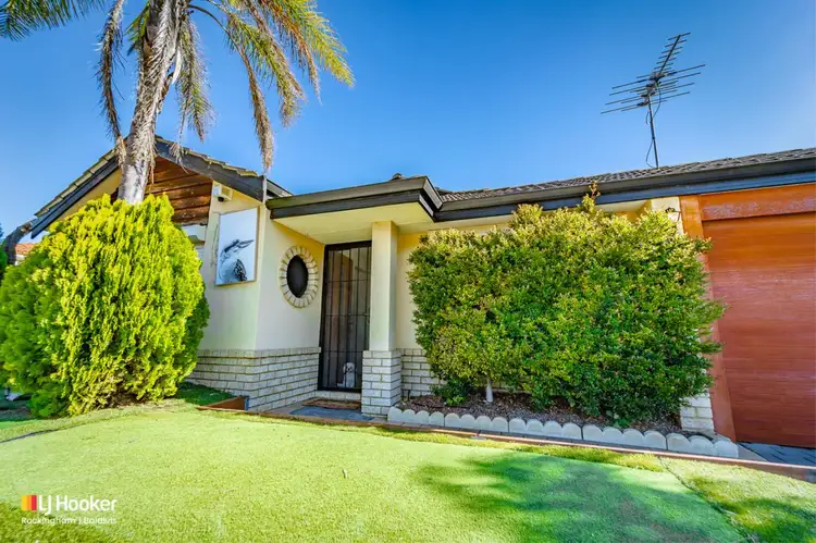 Second view of Homely house listing, 7 Sarah Ann Crescent, Warnbro WA 6169
