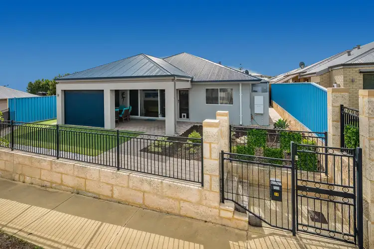 38 Anguilla Gardens, Iluka WA 6028