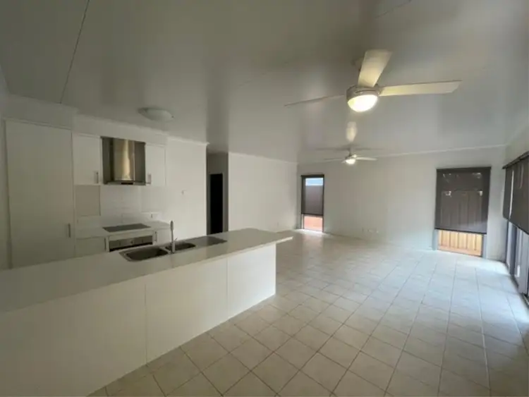Second view of Homely house listing, 10 Hibiscus Way, Newman WA 6753