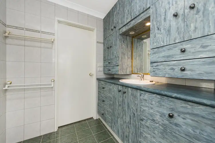 Seventh view of Homely house listing, 5 Cheney Court, Swan View WA 6056