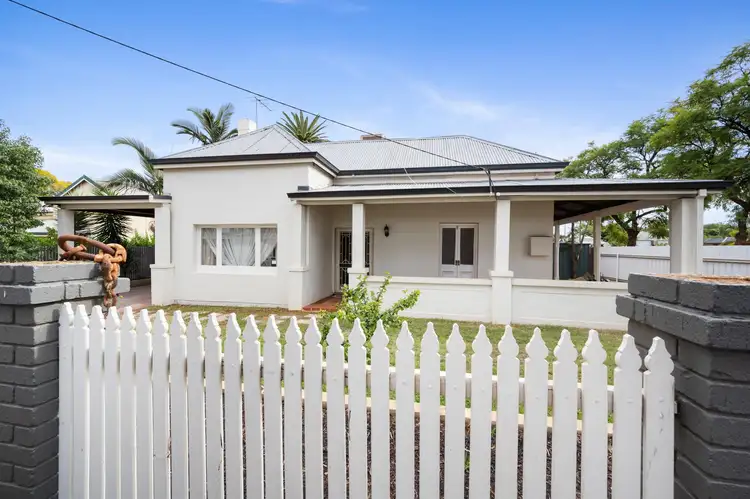 70 Addis Street, Lamington WA 6430