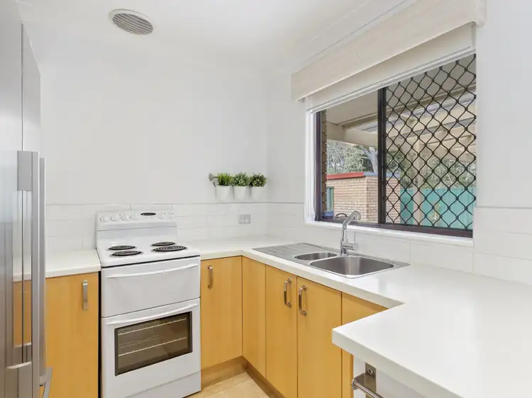 Fifth view of Homely villa listing, 6/54 Hertha Rd, Innaloo WA 6018