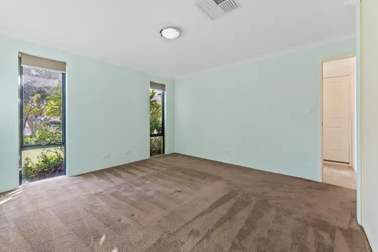 Fifth view of Homely house listing, 8 Marra Way, South Lake WA 6164