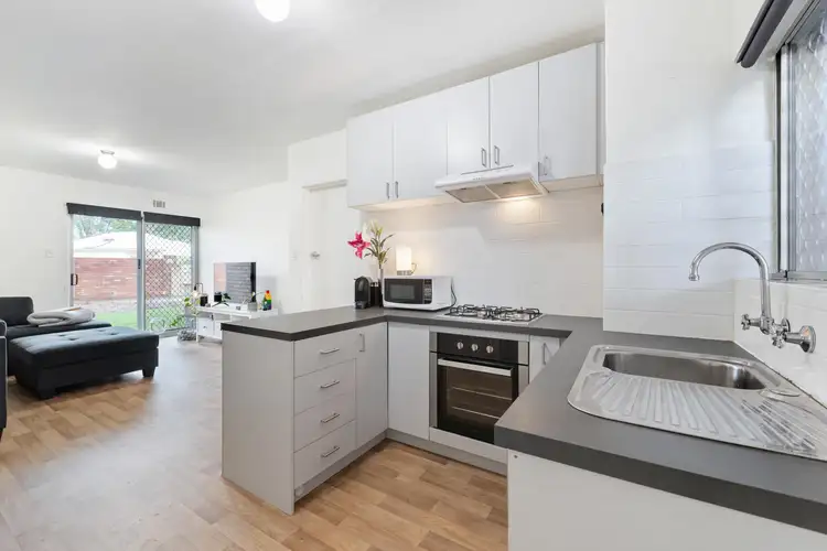13/11 Herdsman Parade, Wembley WA 6014