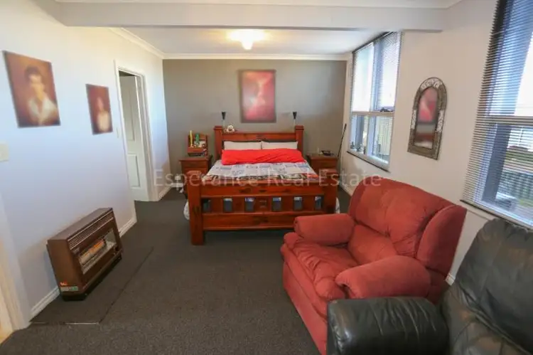 Fifth view of Homely house listing, 2 Stevens Place, Castletown WA 6450