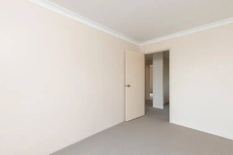 Fifth view of Homely semi-detached listing, 21A Rotohine Place, Cooloongup WA 6168