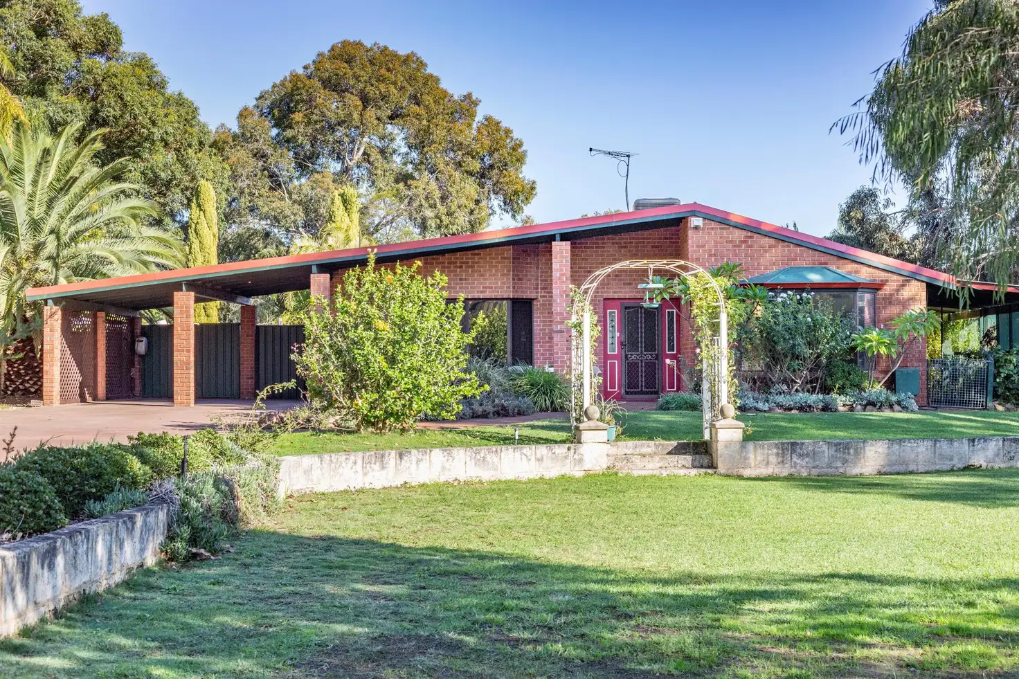 Main view of Homely house listing, 35 Sadler Drive, Maida Vale WA 6057