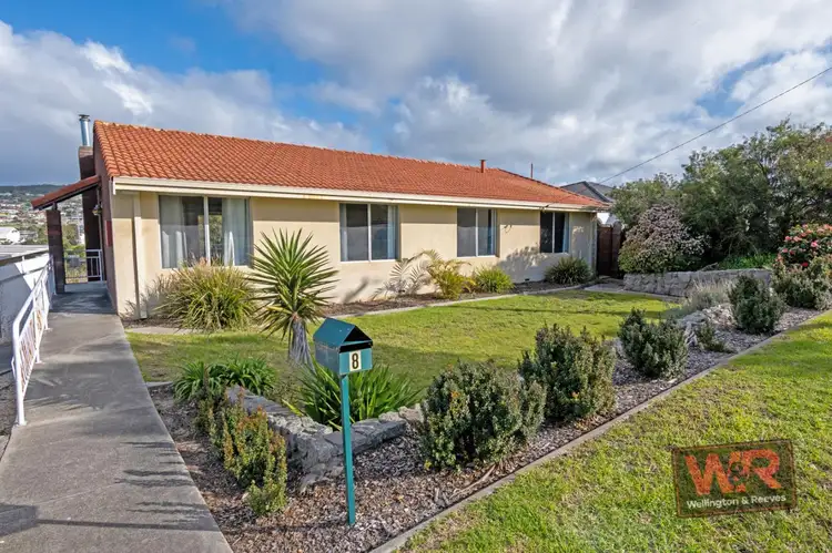 8 Narang Street, Yakamia WA 6330