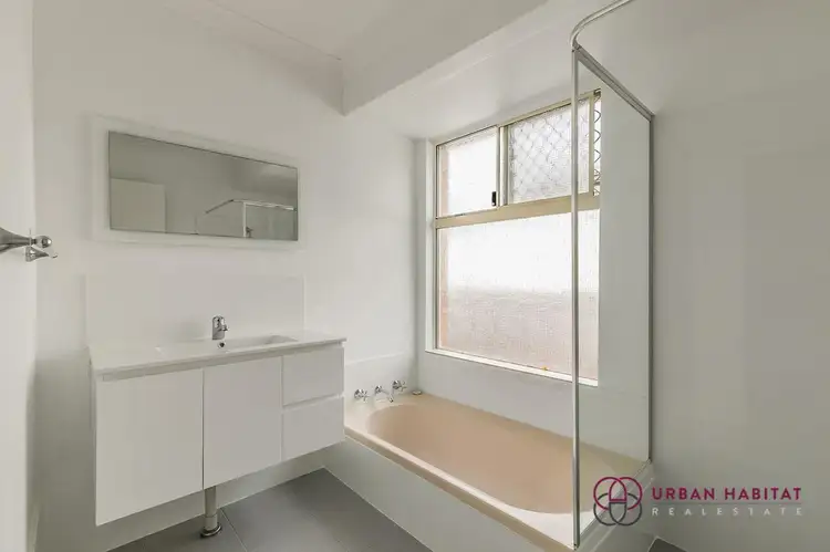 Fifth view of Homely house listing, 18 Whitebread Way, Leda WA 6170