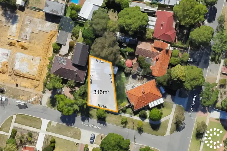 12 Doust Street, Hilton WA 6163
