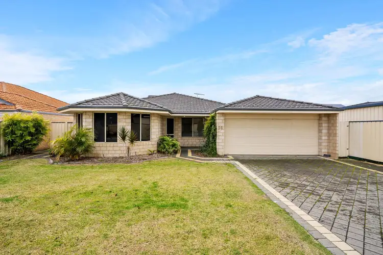 56 Sheffield Road, Wattle Grove WA 6107