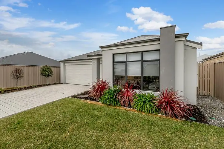 32 Crimson Road, Karnup WA 6176