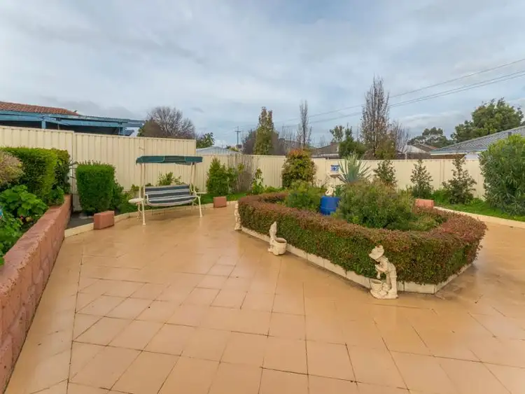 Fifth view of Homely house listing, 39 Eureka Place, Seville Grove WA 6112
