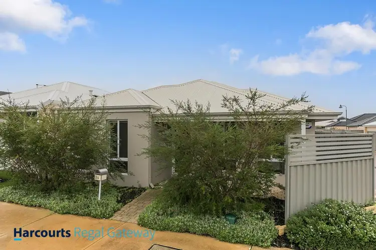 4 Towarri Way, Wandi WA 6167