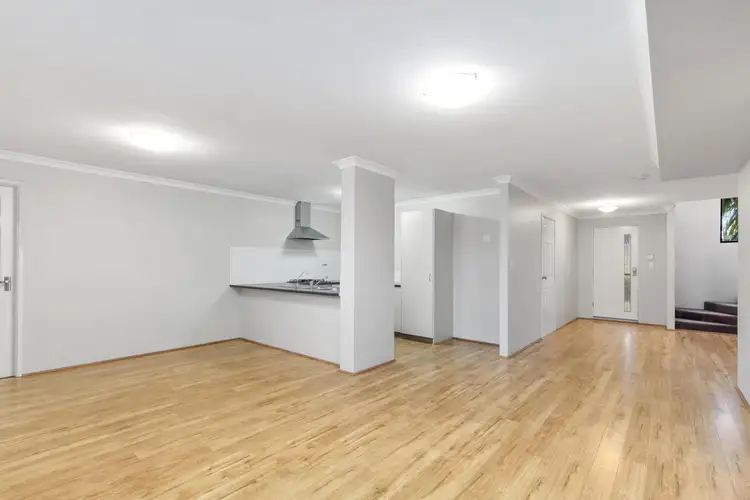 Sixth view of Homely house listing, 2/87 Epsom Avenue, Redcliffe WA 6104