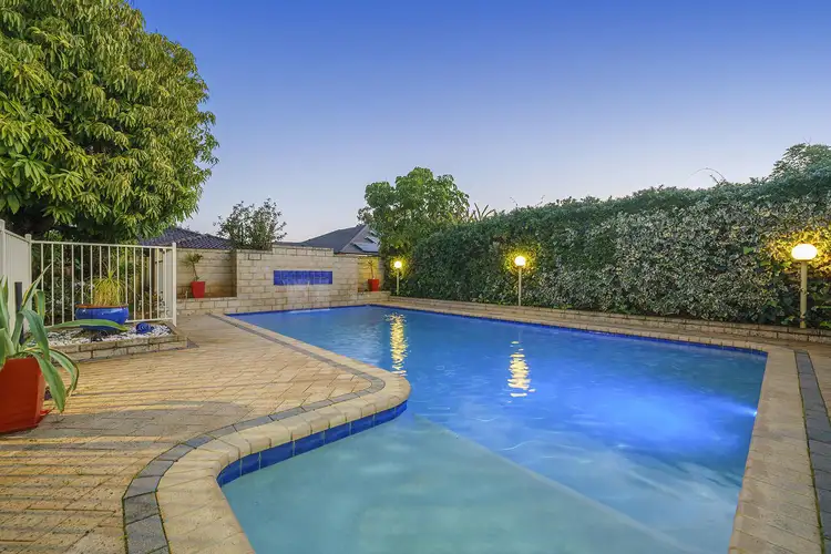 32 Holden Drive, Noranda WA 6062