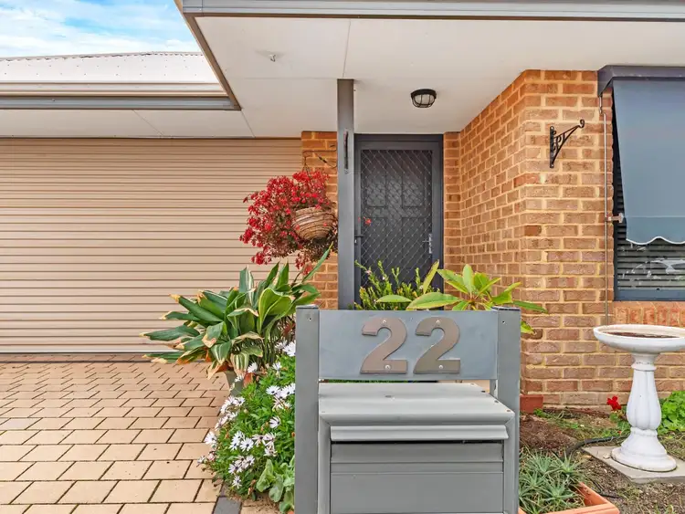 22 Wollaston Avenue, Pinjarra WA 6208