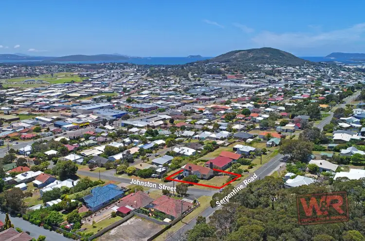 10 Johnston Street, Mount Melville WA 6330