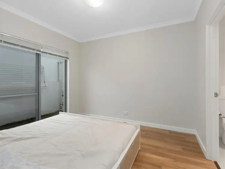 Fourth view of Homely apartment listing, 1/15 Debenham Street, Thornlie WA 6108