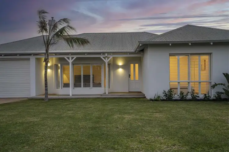 10 Sunset Place, Sorrento WA 6020